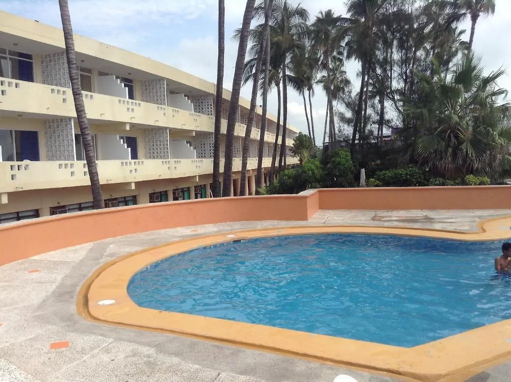 ***  Hotel Las Jacarandas Mazatlán México